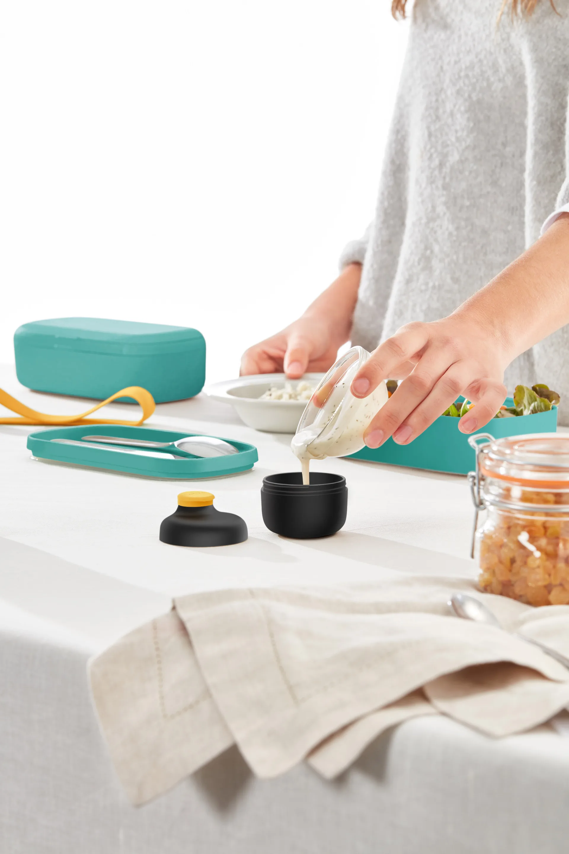 Recipiente para salsas To Go organic Lékué 50 ml, Negro Lékué