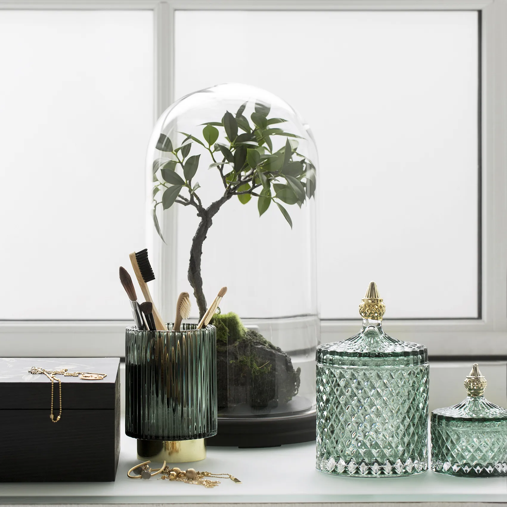 Bote de almacenaje con tapa Miya Ø10,5 cm, verde Lene Bjerre