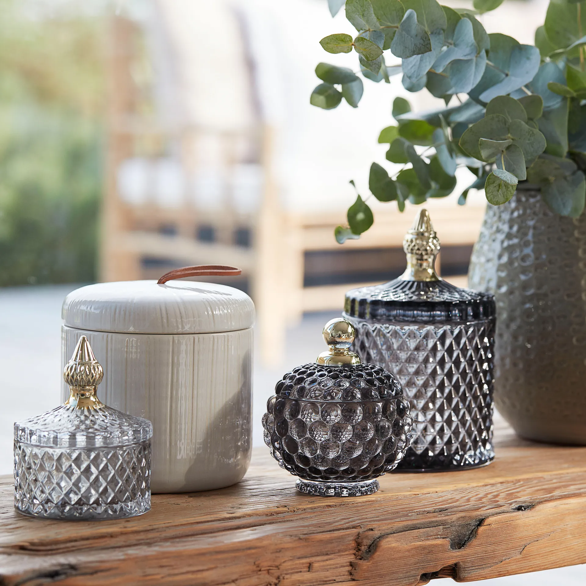 Bote de almacenaje con tapa Miya fØ8,5 cm, gris claro Lene Bjerre