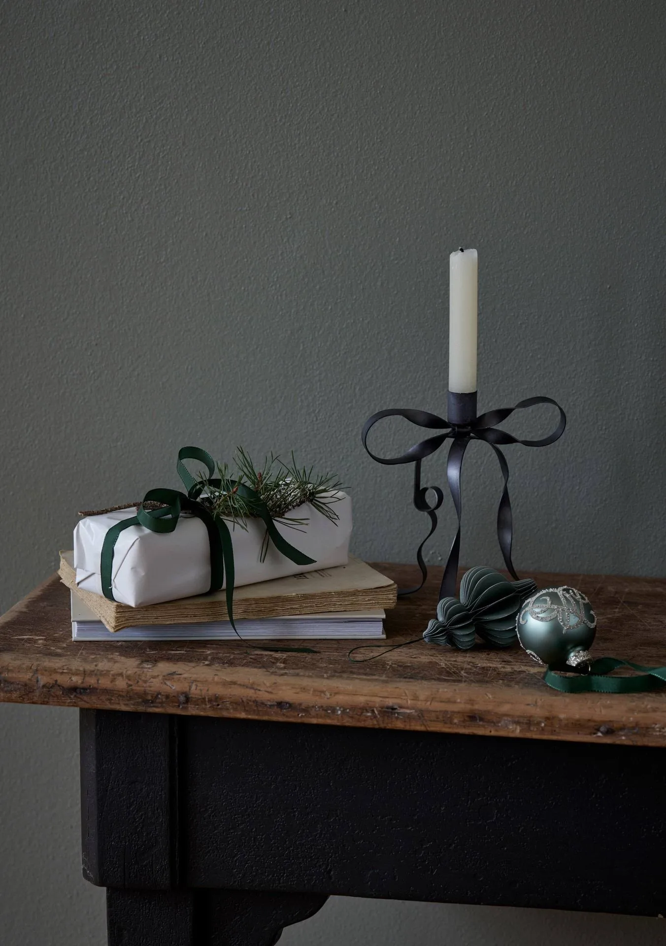 Candelabro Bovinne, Gris, 17x17x18 cm Lene Bjerre