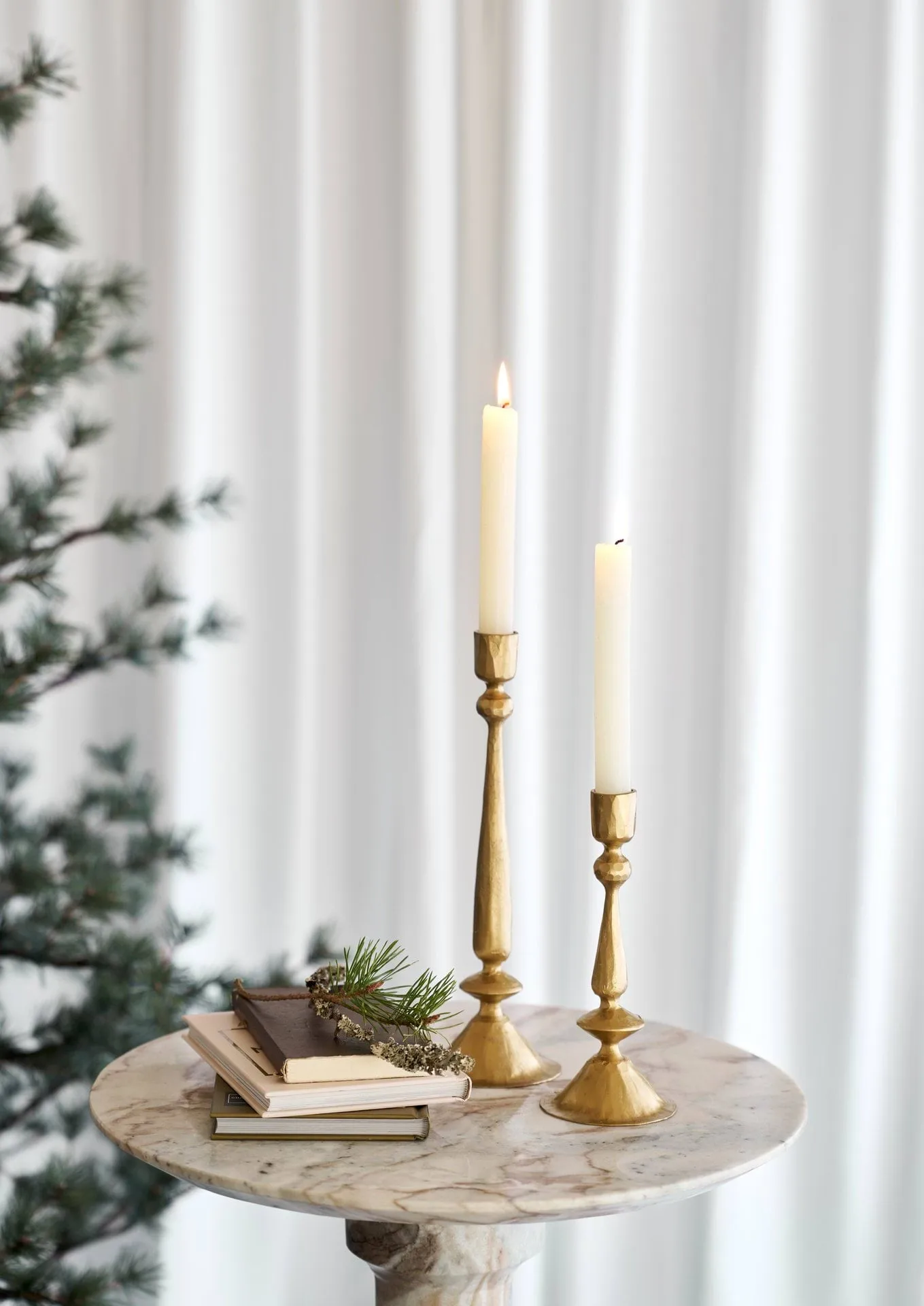 Candelabro Inine, Dorado, 9x9x29 cm Lene Bjerre