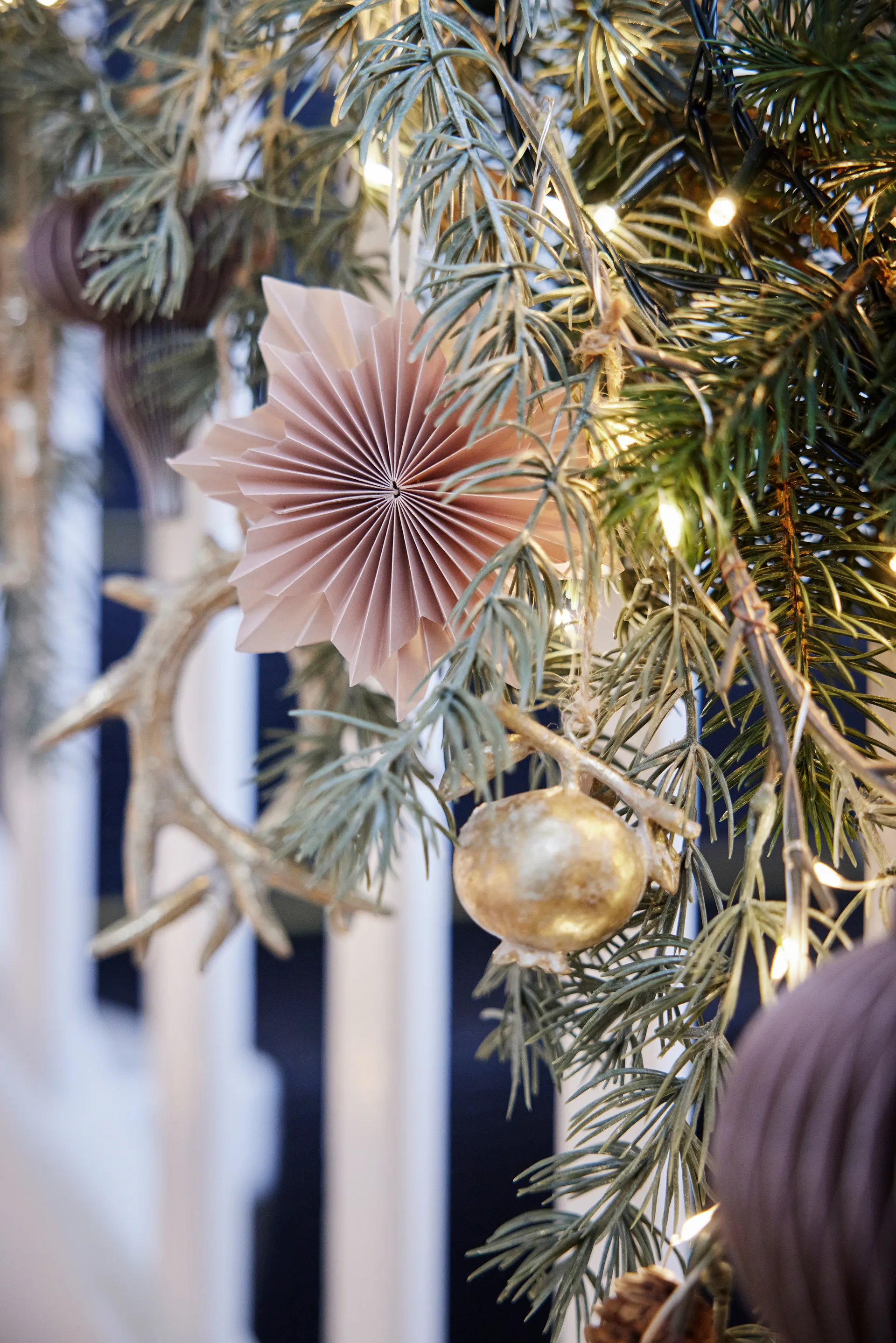 Colgante decorativo Palisa flor 10 cm, Dark rose Lene Bjerre