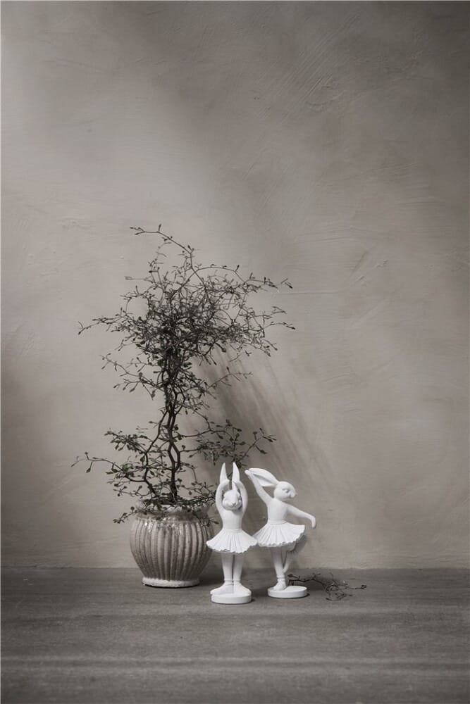 Figura Semina libere sentada 21 cm, White Lene Bjerre