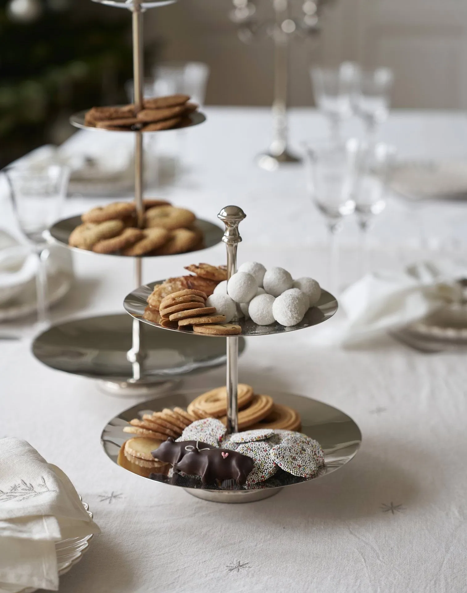 Sigrine bandeja de pisos, Plateado, 25x25xH27 cm Lene Bjerre