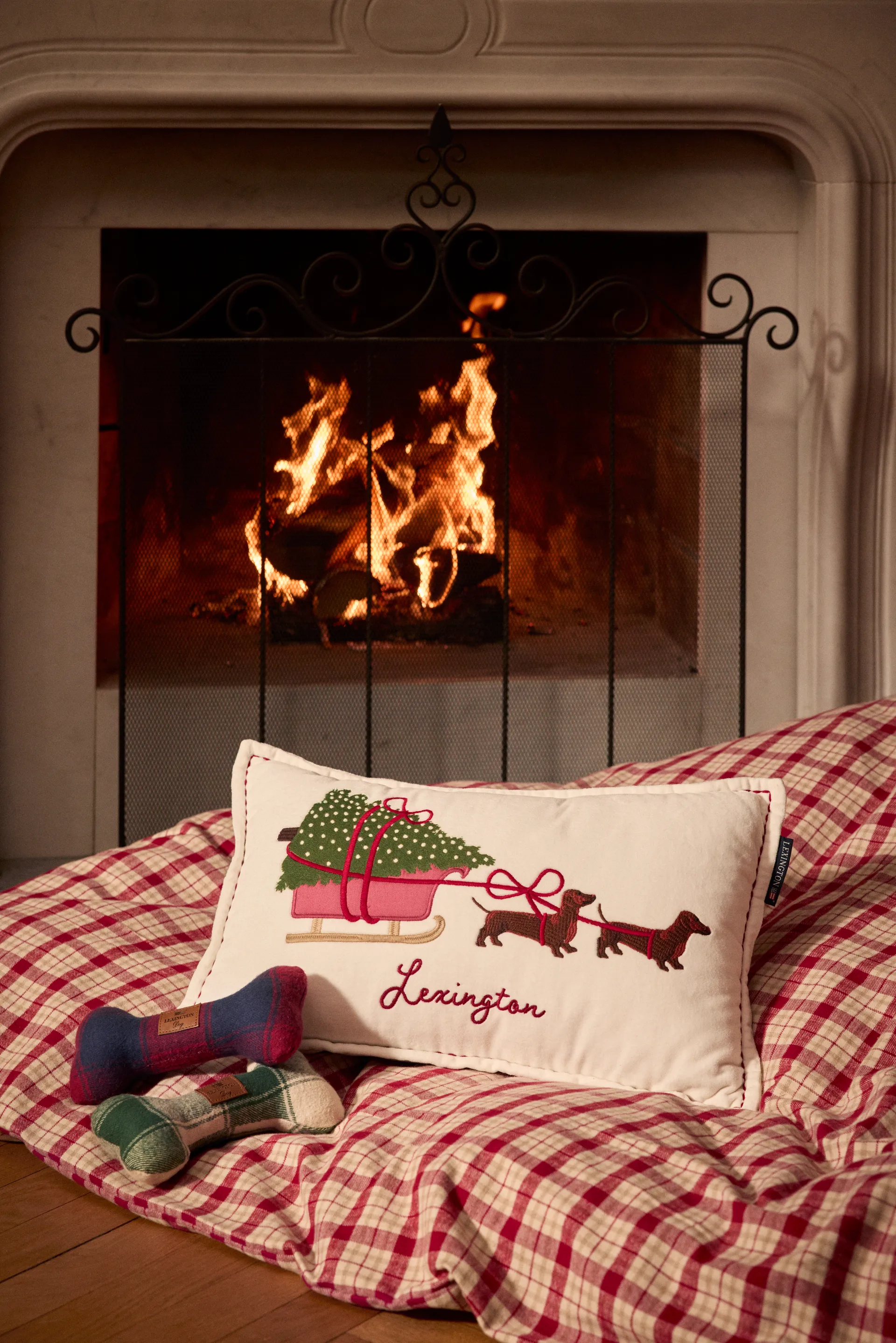 Cojín Dog sleigh de algodón aterciopelado ecológico 30x50 cm, White Lexington