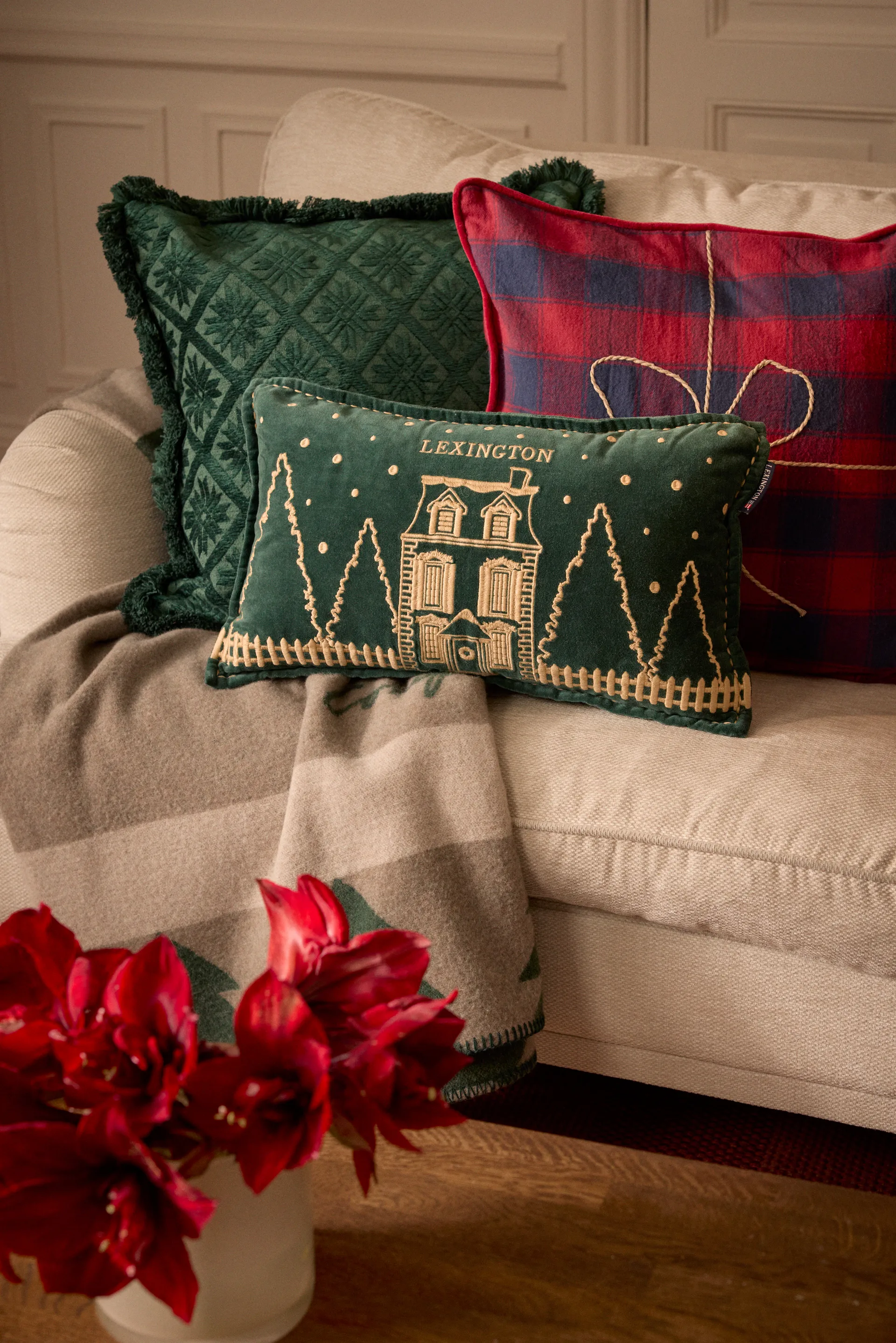 Funda de cojín de franela Wrapped checked ecológica 50x50 cm, Dark blue-red Lexington