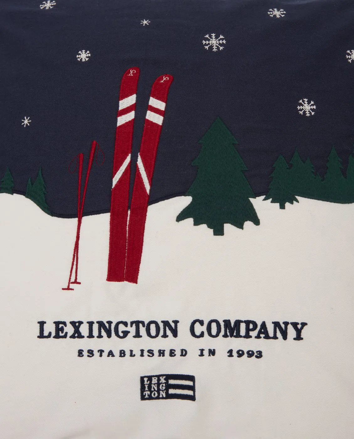 Funda de cojín Evening Skis Org Cotton Twill 50x50 cm, Dark blue-white multi Lexington