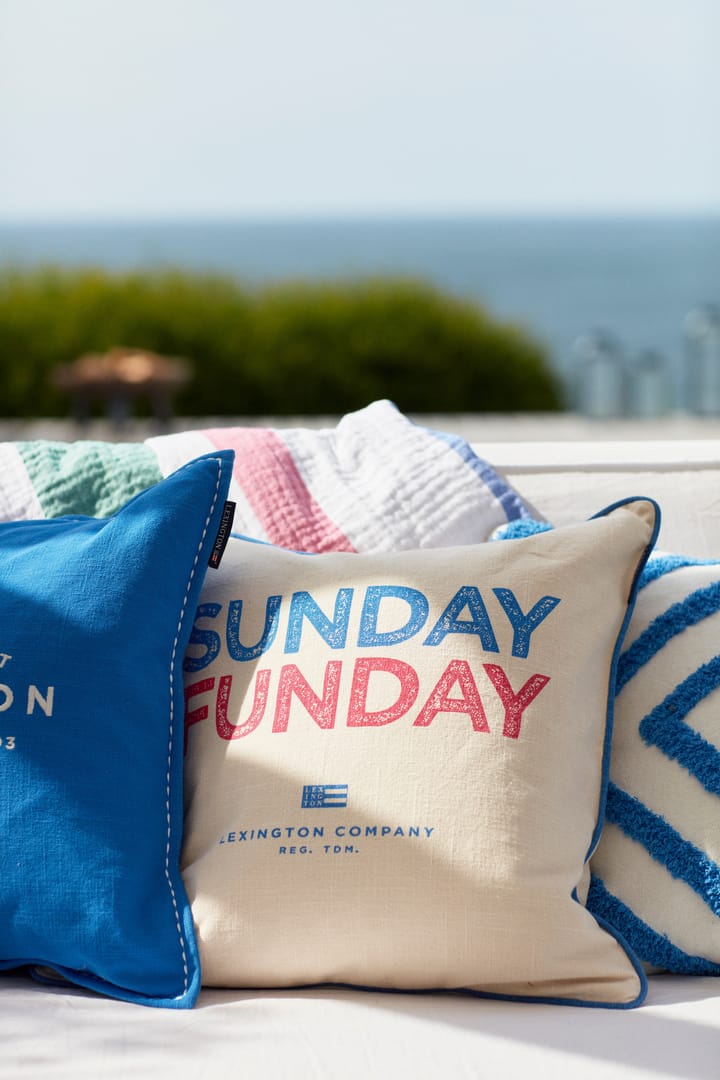 Funda de cojín Sunday Funday Printed 50x50 cm, Beige-azul-rosa Lexington