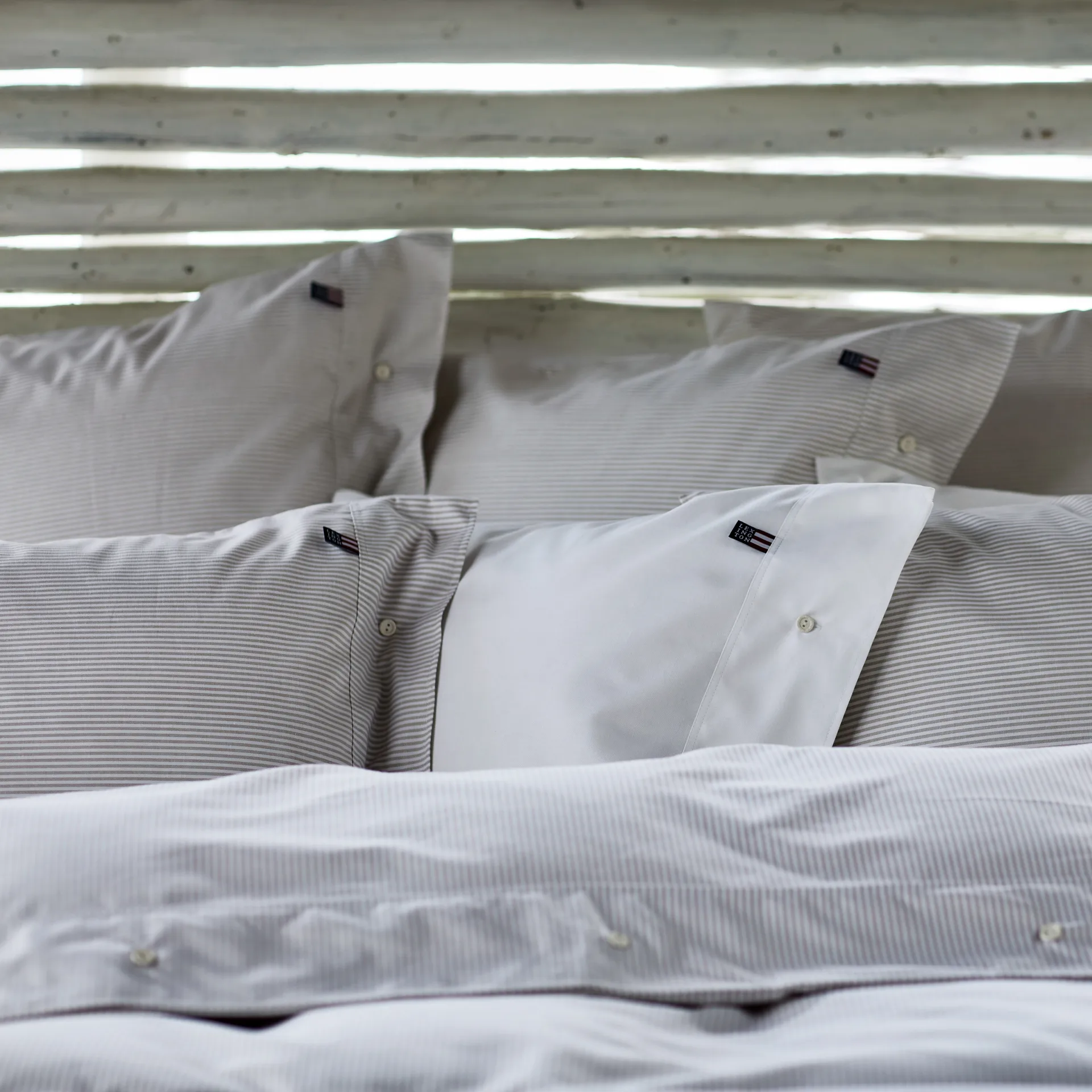 Funda nórdica Icons Pin Point 220x220 cm, Beige-white Lexington