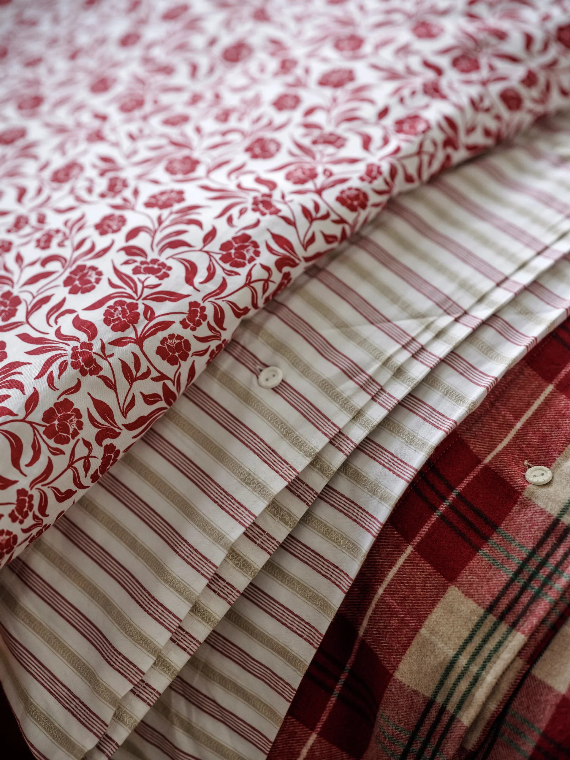 Juego de cama Flower printed cotton sateen, Blanco-rojo Lexington