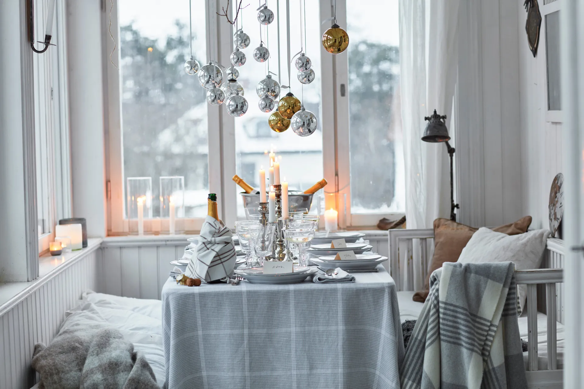 Mantel Pepita Check Cotton Linen 180x180 cm, White-light gray Lexington