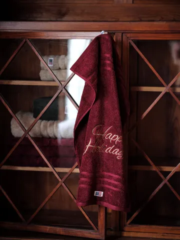 Toalla Happy Holidays 50x70 cm - Rojo - Lexington