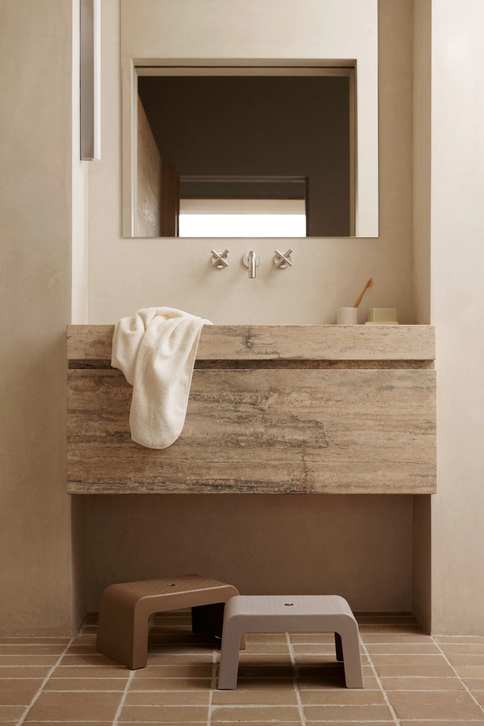 Taburete Ulla, Oat Liewood