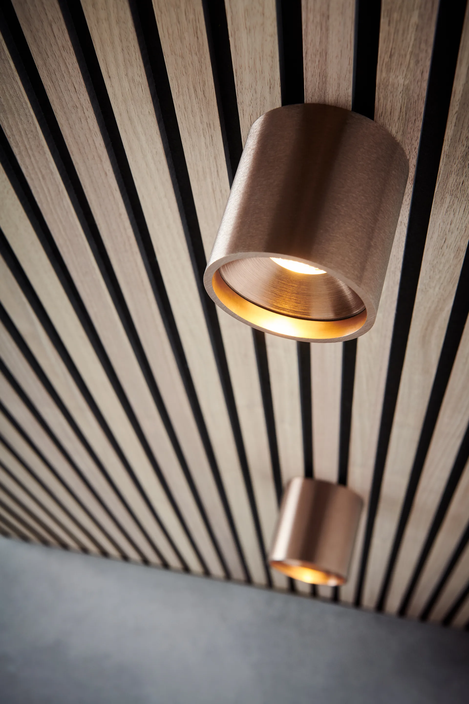 Foco orientable Solo Round 2 , Oro rosa Light-Point