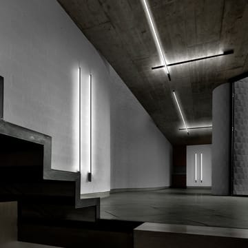 Lámpara de pared Stripe - Black, 2000 - Light-Point