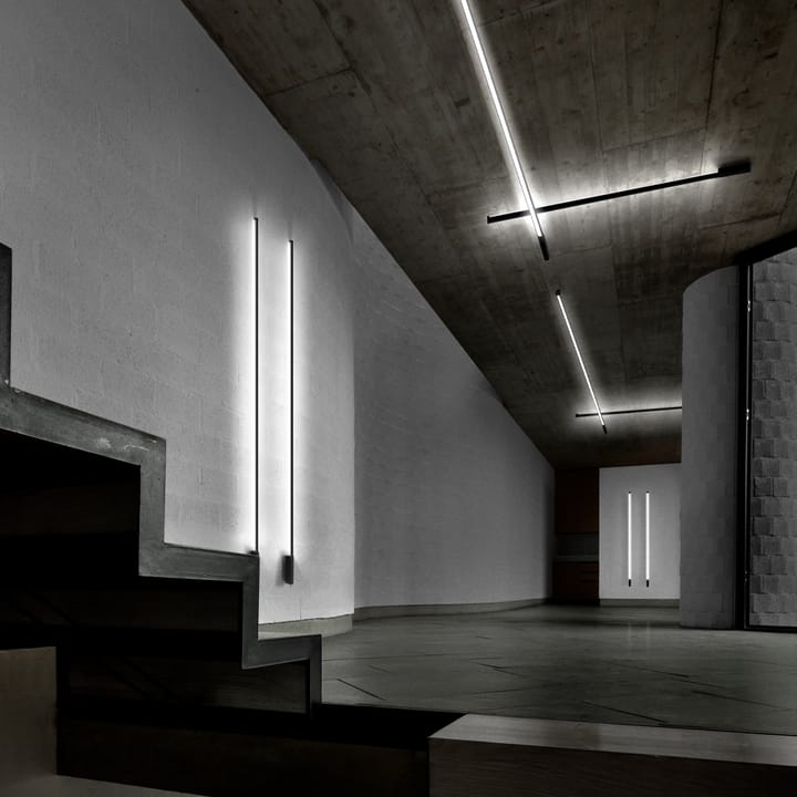 Lámpara de pared Stripe, Black, 2000 Light-Point