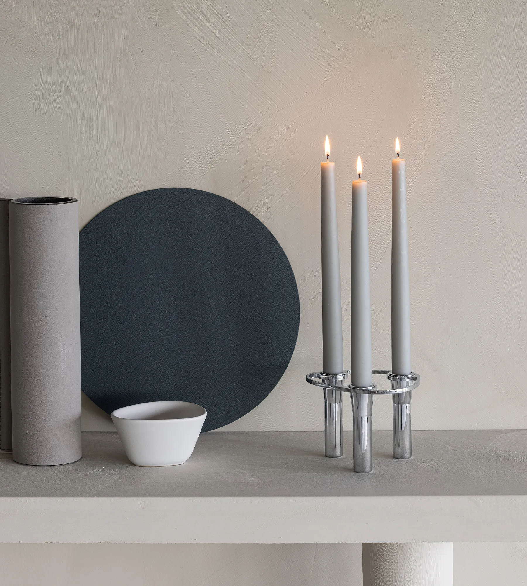 Candelabro Lind Curve combinable cromo, Triple LIND DNA