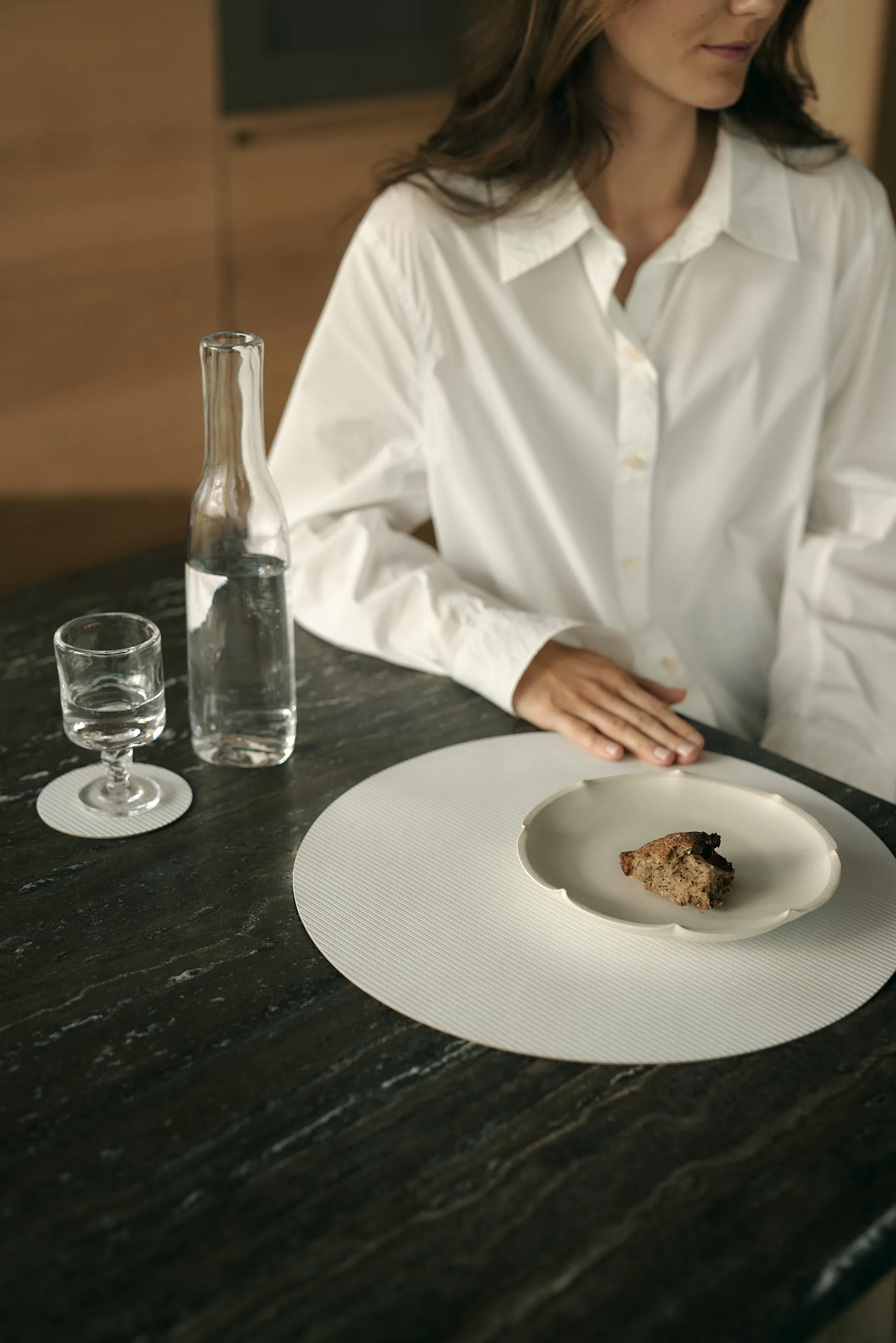 Mantel individual Corduroy, Pure white, circle, L LIND DNA