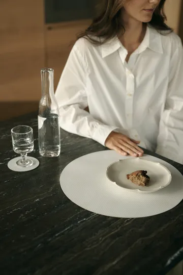 Mantel individual Corduroy - Pure white, circle, L - LIND DNA