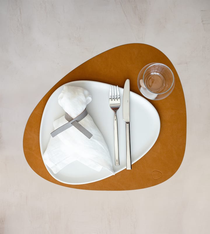 Mantel individual Nupo curvo - Burned curry - LIND DNA