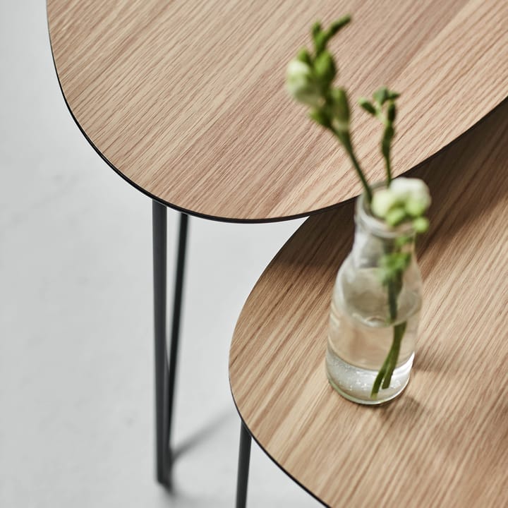 Mesa auxiliar Curve M, roble LIND DNA