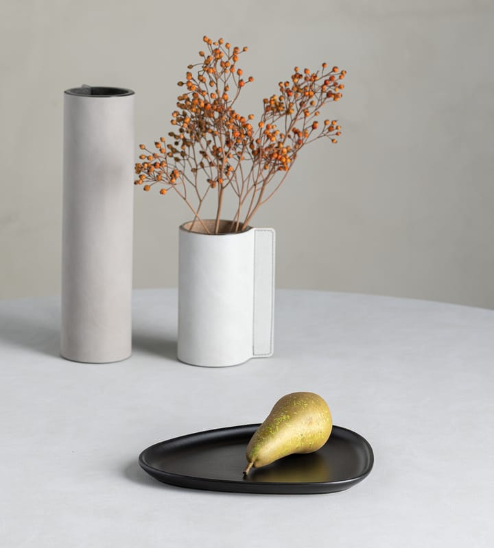 Platillo Curve Stoneware 19x22 cm, Black LIND DNA