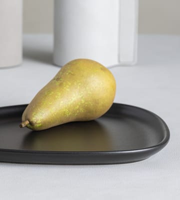 Platillo Curve Stoneware 19x22 cm - Black - LIND DNA