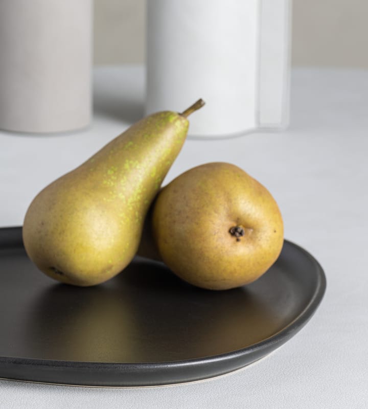 Plato Curve Stoneware 26x30 cm, Black LIND DNA