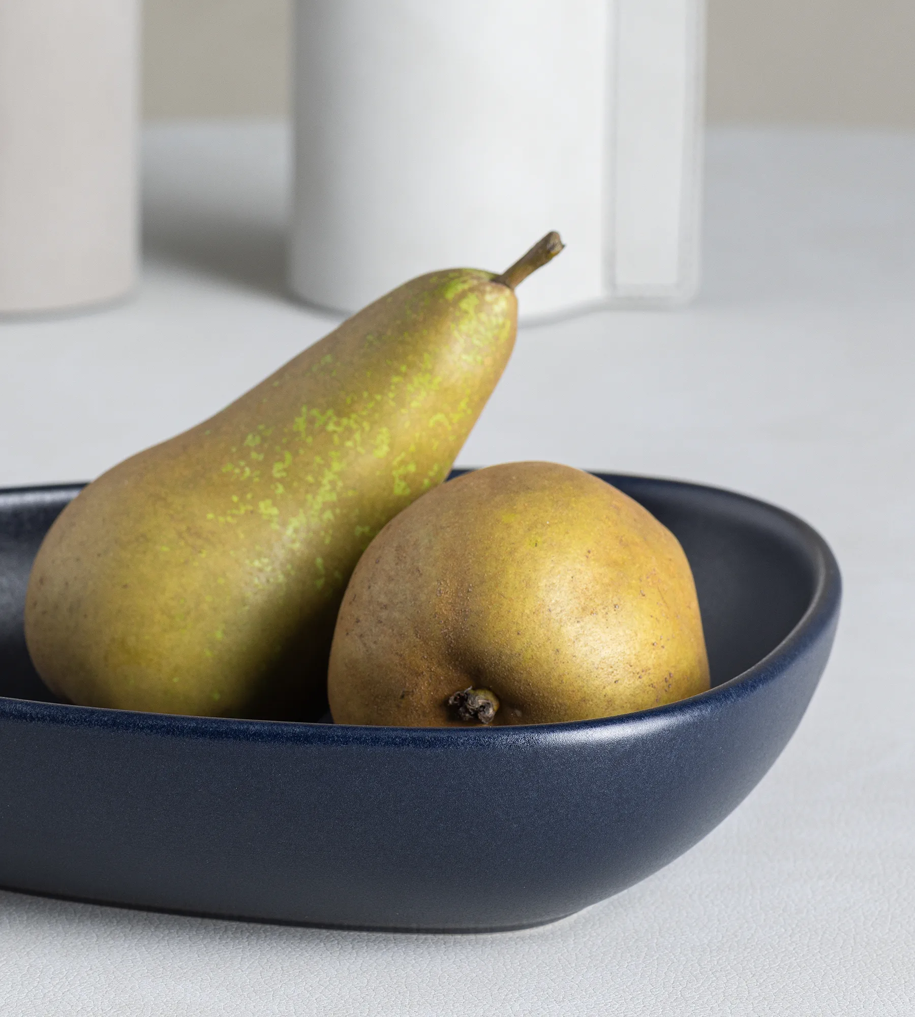 Plato hondo 1 Curve Stoneware 9x22 cm, Navy blue LIND DNA