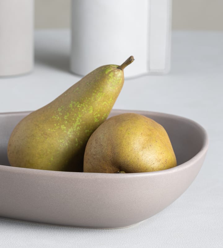 Plato hondo 1 Curve Stoneware 9x22 cm, Warm Grey LIND DNA