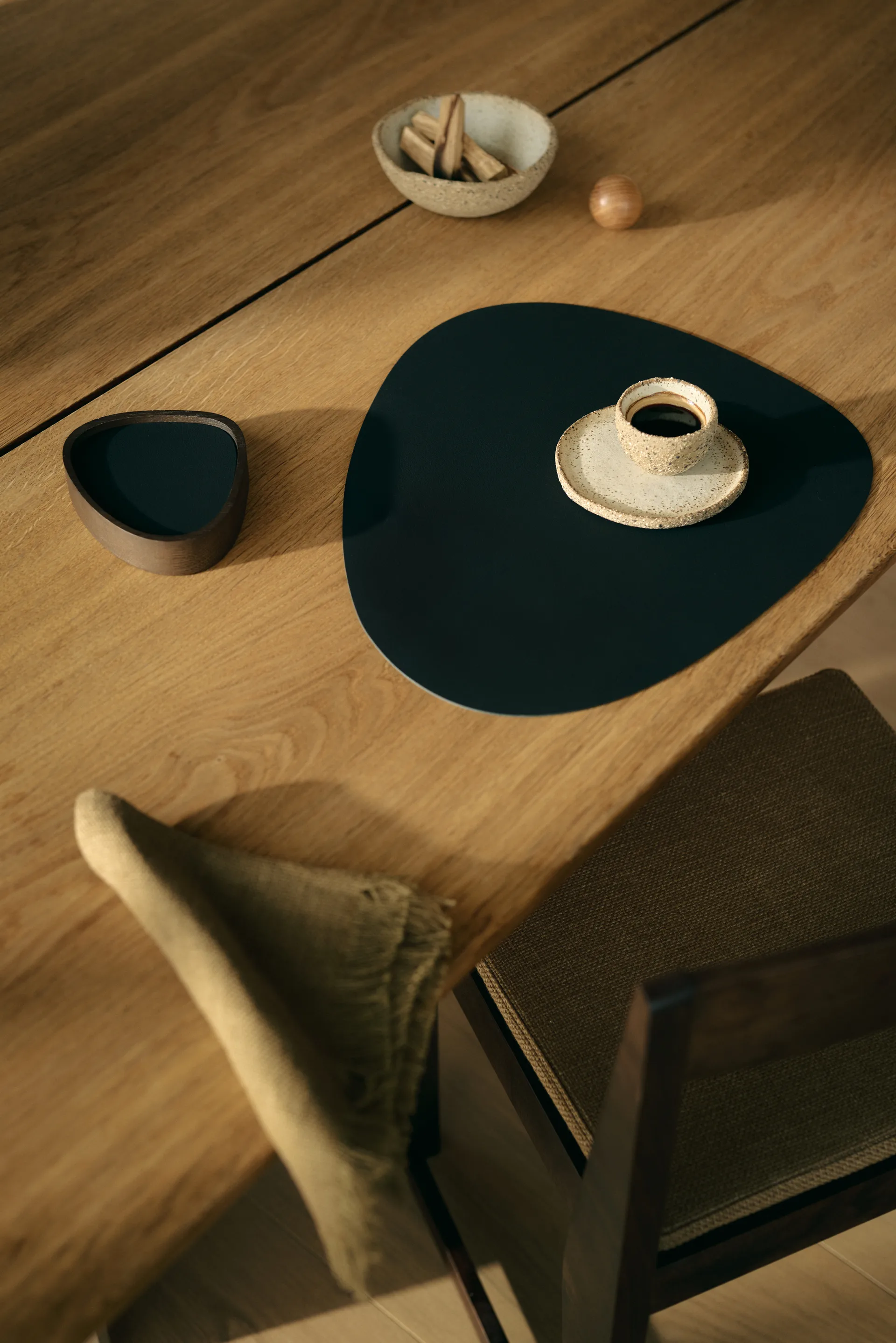 Posavasos Nupo curve, Black ink LIND DNA