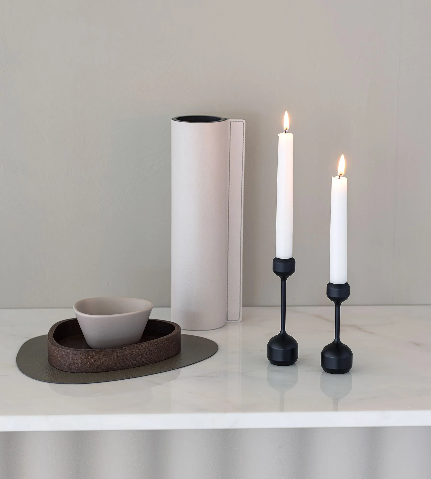 Set de 2 candelabros Silhouette, Black LIND DNA