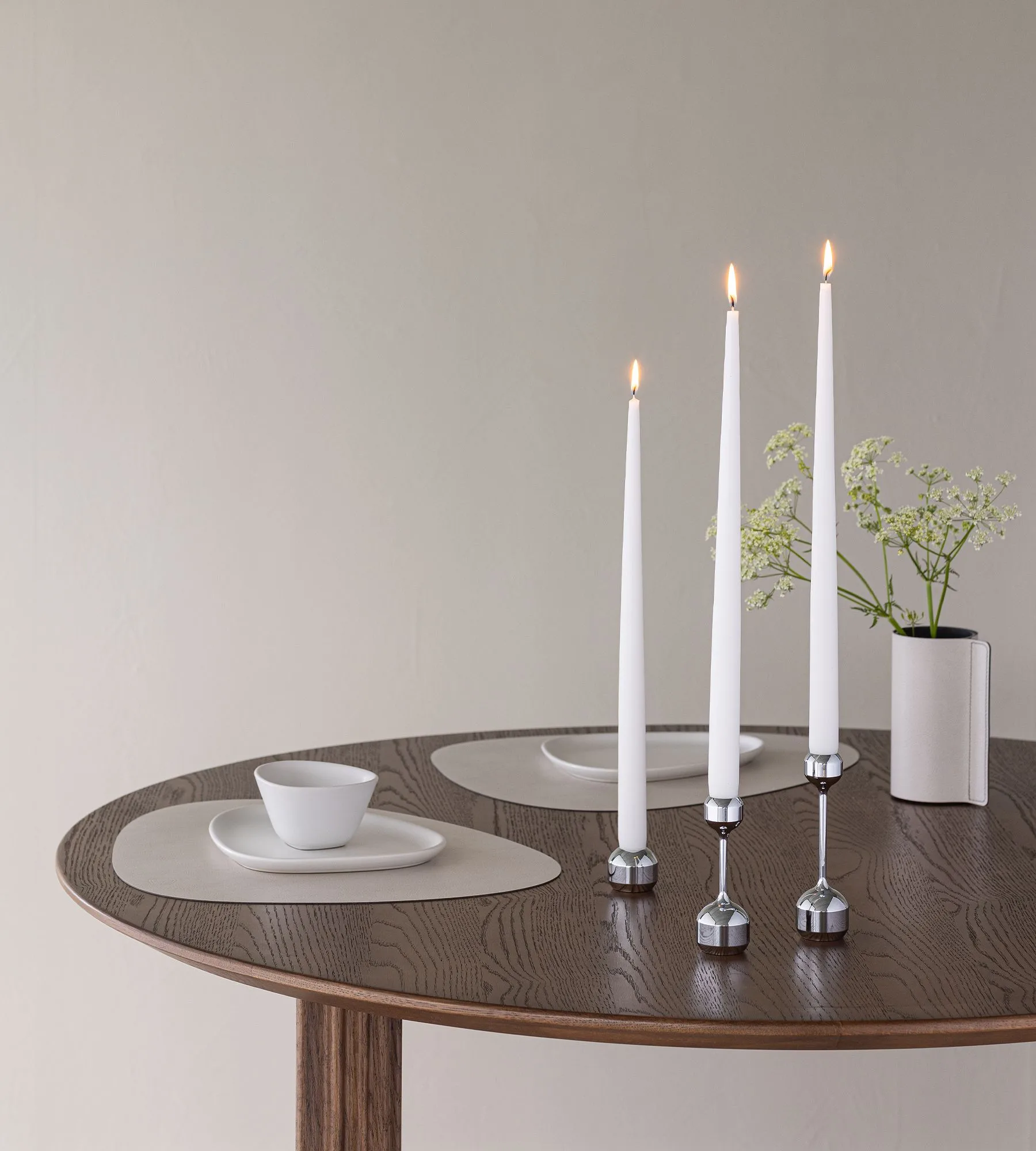 Set de 2 candelabros Silhouette, Chrome LIND DNA