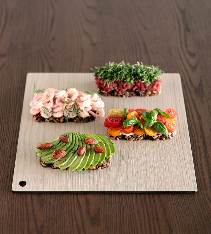 Tabla de cortar Cut & Serve cuadrada L, fresno LIND DNA