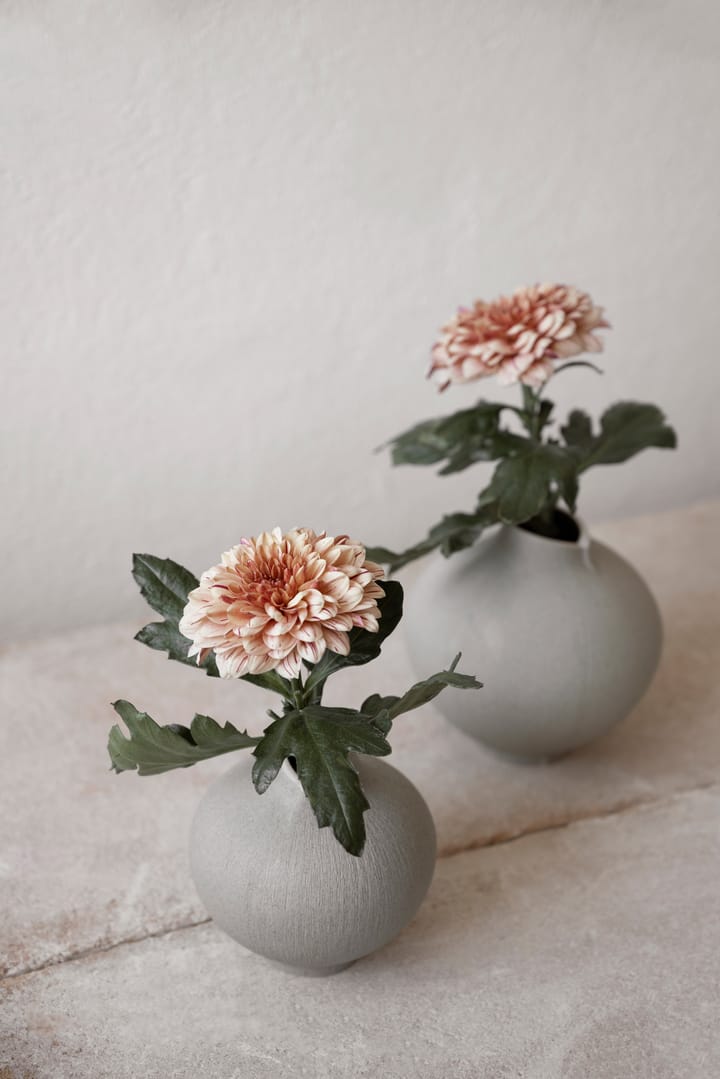 Jarrón Line, Sand grey, medium Lindform