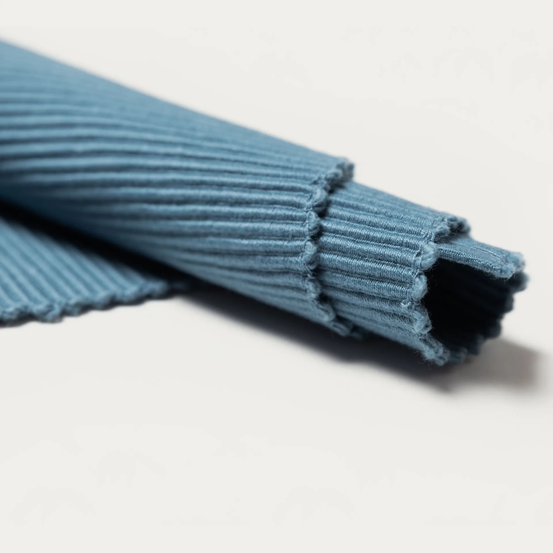 Corredor de mesa Uni 45x150 cm, Azul marino Linum