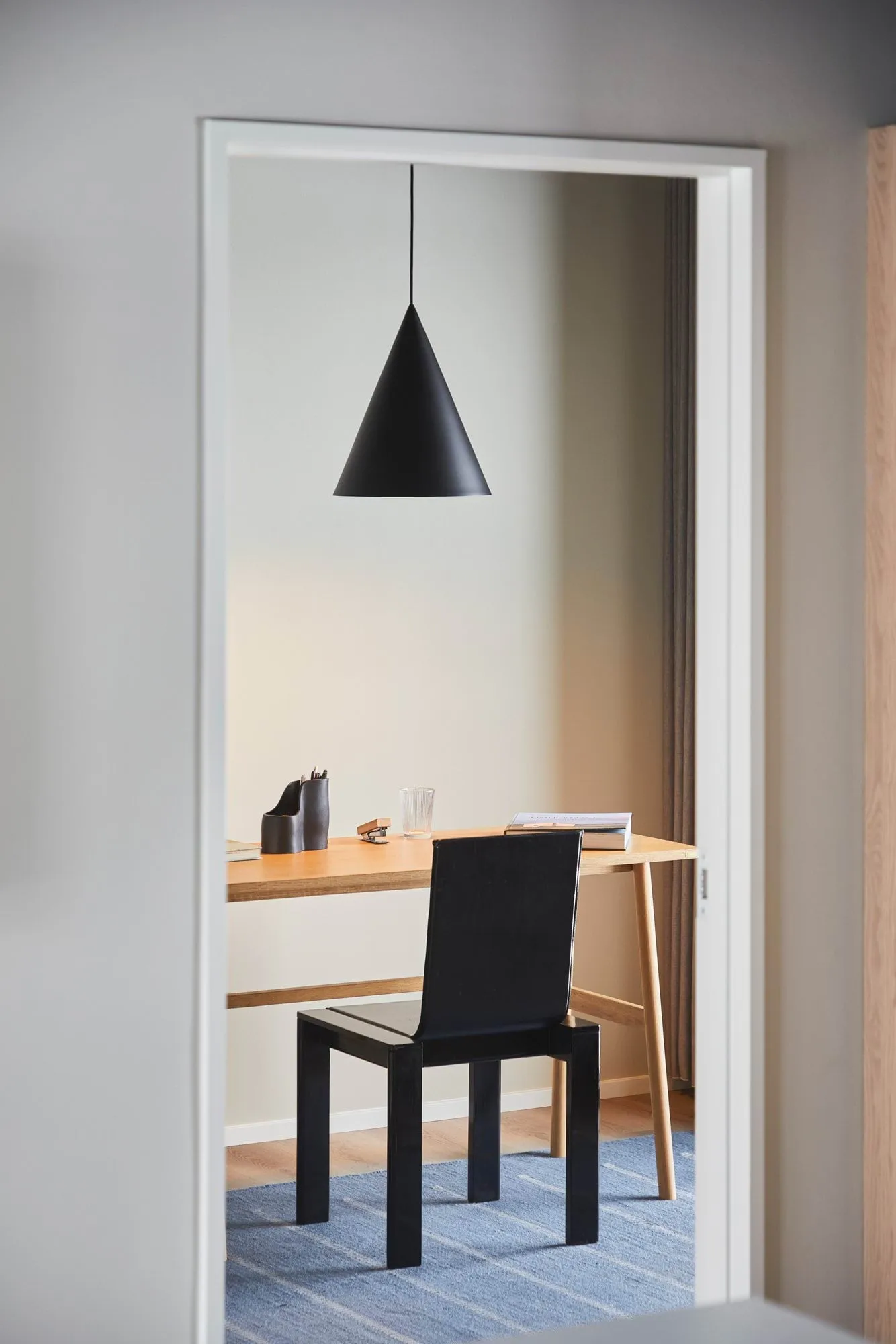Lámpara colgante Hanzu, Negro, Ø35 cm Loom Design