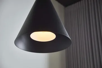 Lámpara colgante Hanzu - Negro, Ø35 cm - Loom Design