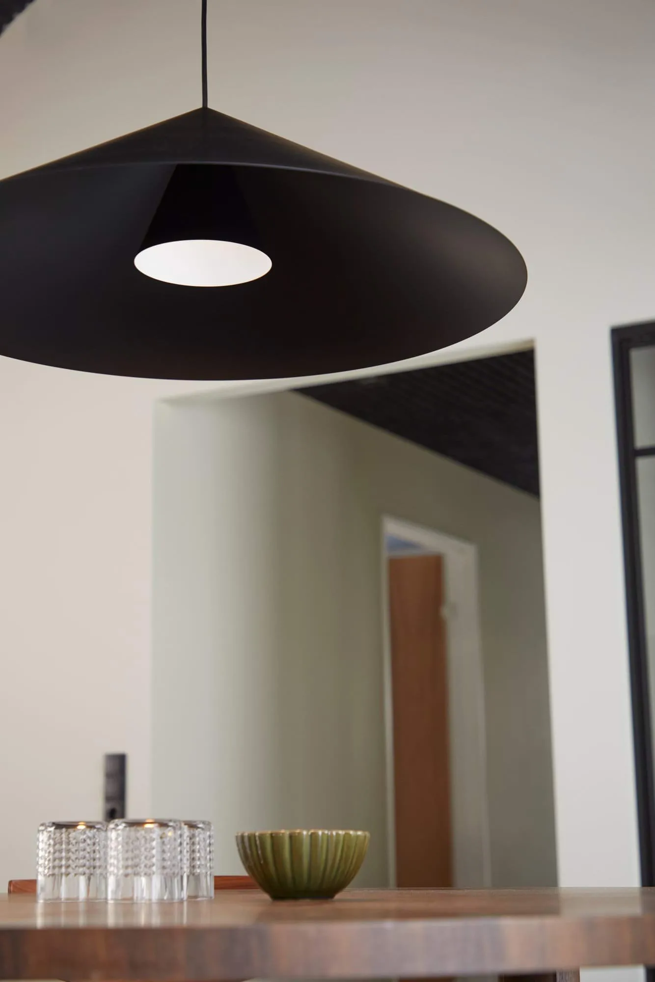 Lámpara colgante Hanzu, Negro, Ø75 cm Loom Design