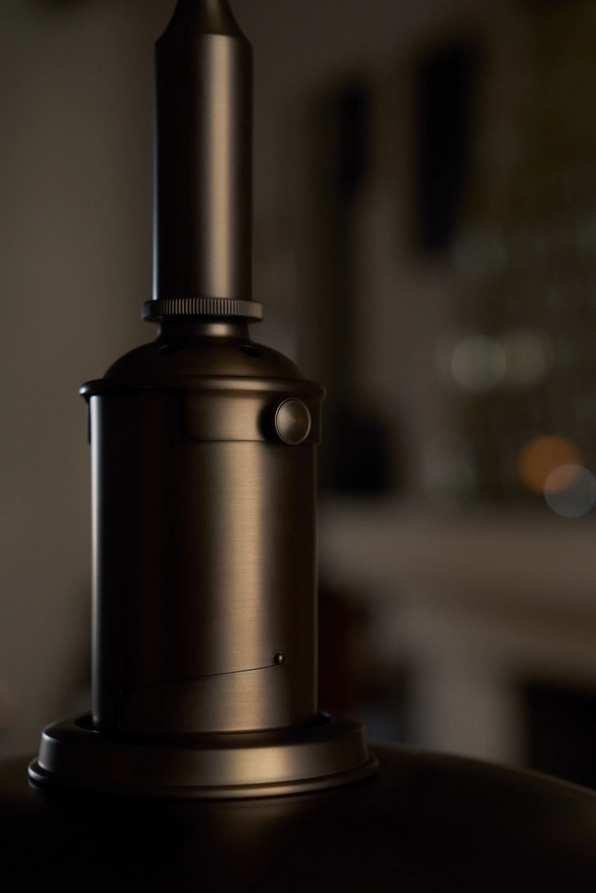 Lámpara colgante PH 3/3 Luna, Aged brass-vidrio opalino Louis Poulsen