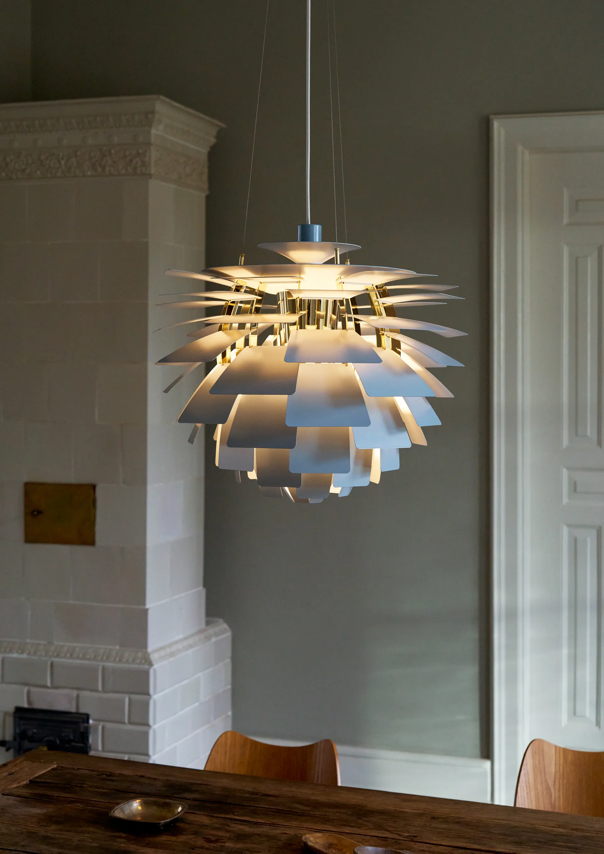 Lámpara colgante PH Artichoke Ø48 cm, Dusty blue-brass metallised Louis Poulsen