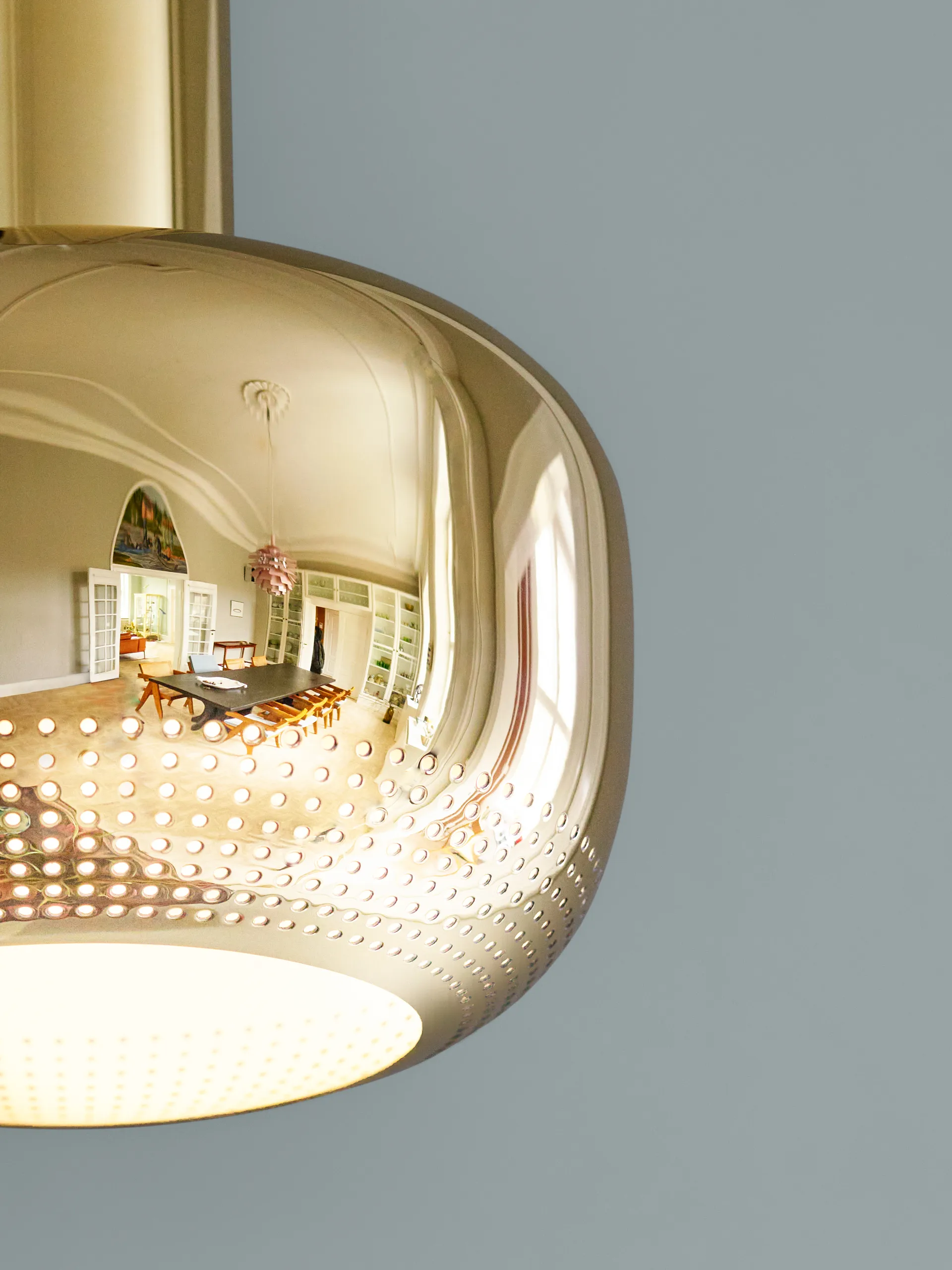 Lámpara colgante VL 56, Latón pulido Louis Poulsen