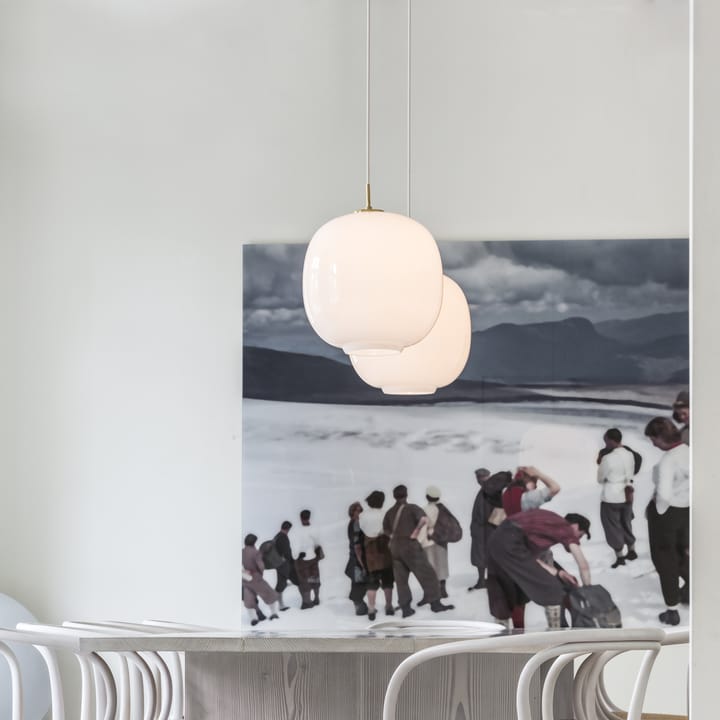 Lámpara colgante VL45 Radiohus Ø25 cm, Brass-white opal glass Louis Poulsen
