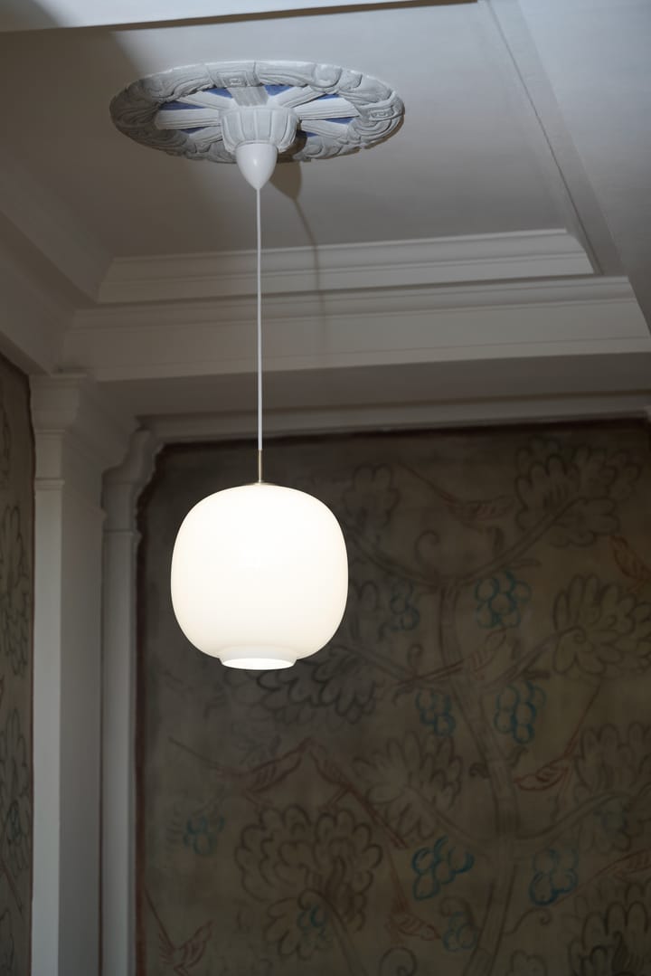 Lámpara colgante VL45 Radiohus Ø25 cm, Brass-white opal glass Louis Poulsen
