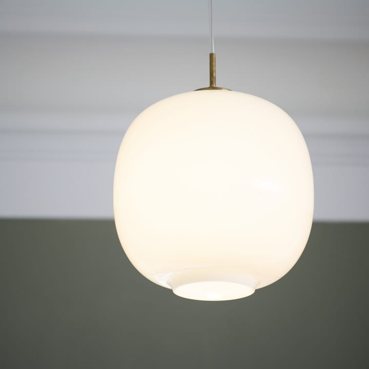 Lámpara colgante VL45 Radiohus Ø25 cm, Brass-white opal glass Louis Poulsen