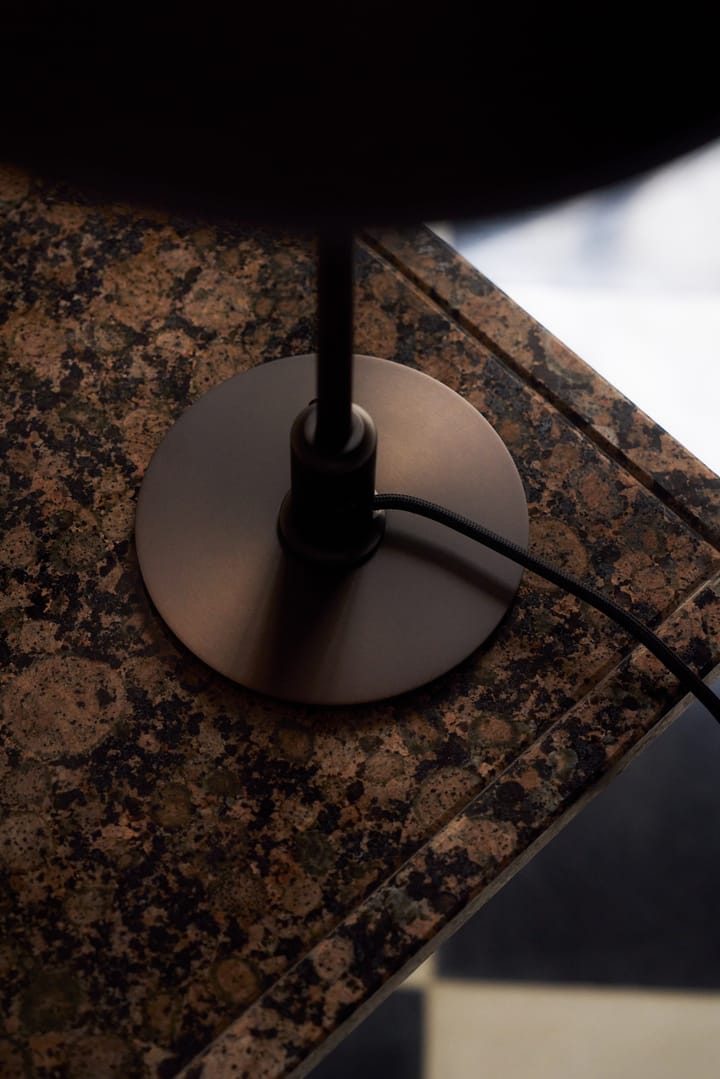 Lámpara de mesa PH 3/2 Luna, Aged brass-vidrio opalino Louis Poulsen