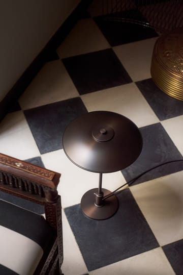 Lámpara de mesa PH 3/2 Luna - Aged brass-vidrio opalino - Louis Poulsen