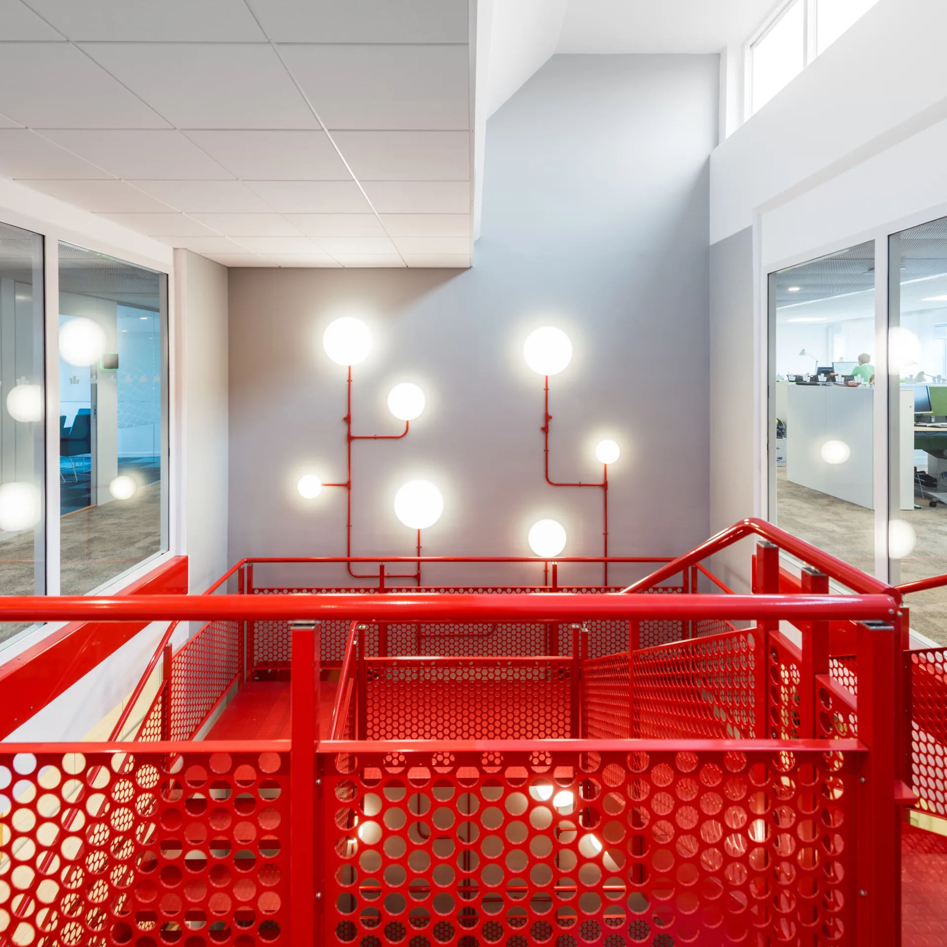 Lámpara de techo-lámpara de pared AJ Eklipta Ø22 cm, Blanco opal Louis Poulsen