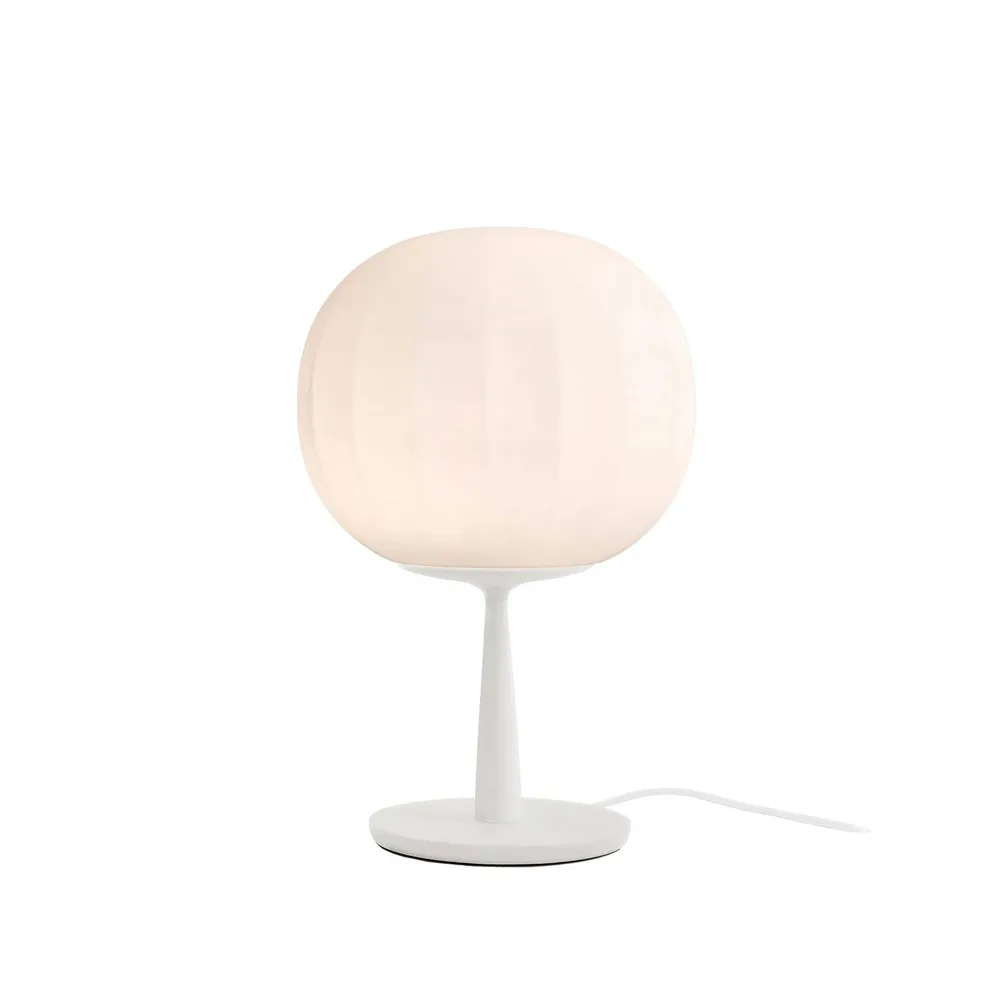 Lámpara de mesa Lita, Ø18 cm, base blanca Luceplan