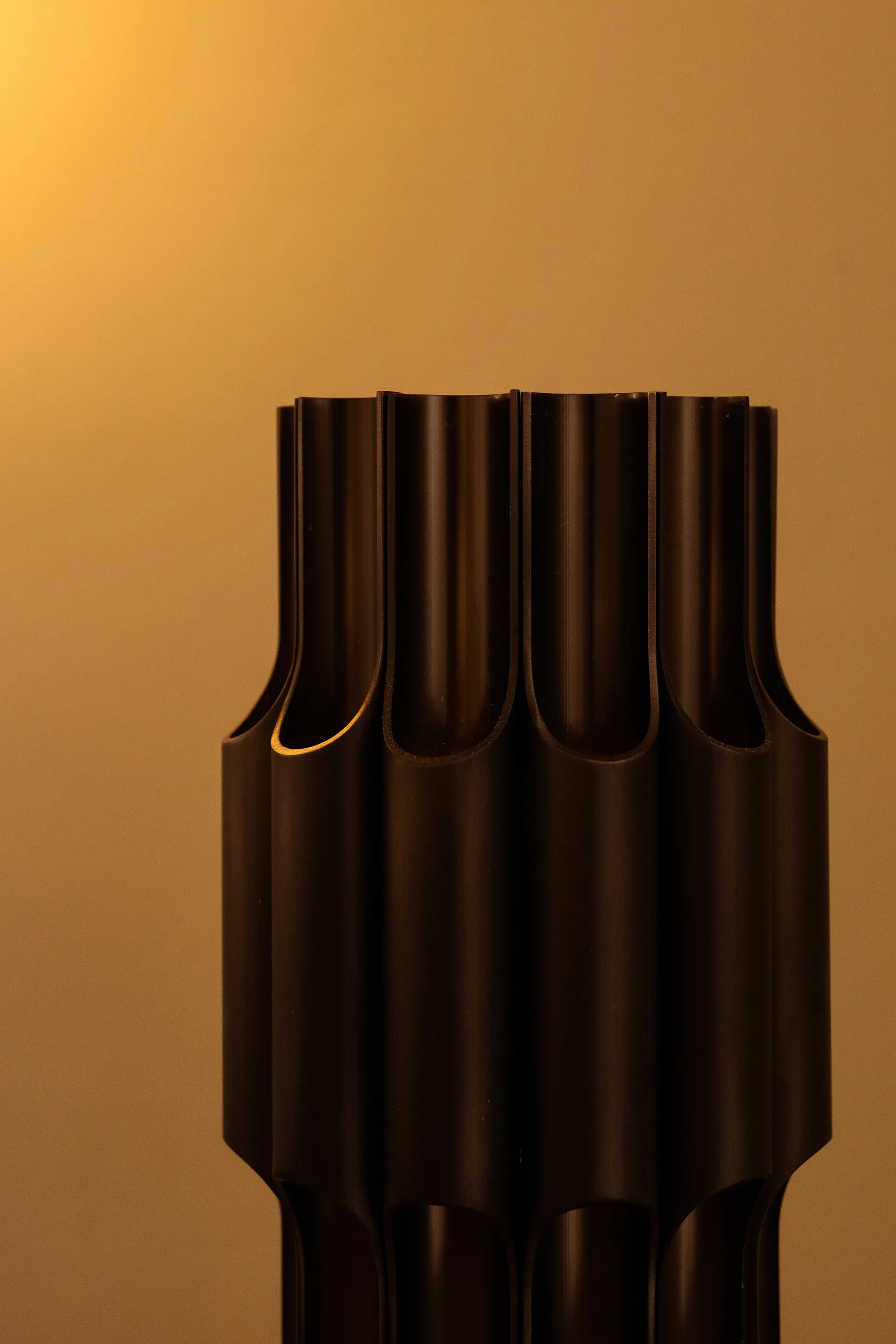 Lámpara de mesa Pan 120, Bronce LYFA